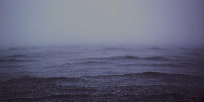 氧化铝陶瓷基板：提升新能源汽车功率模块封装可靠性的关键技术