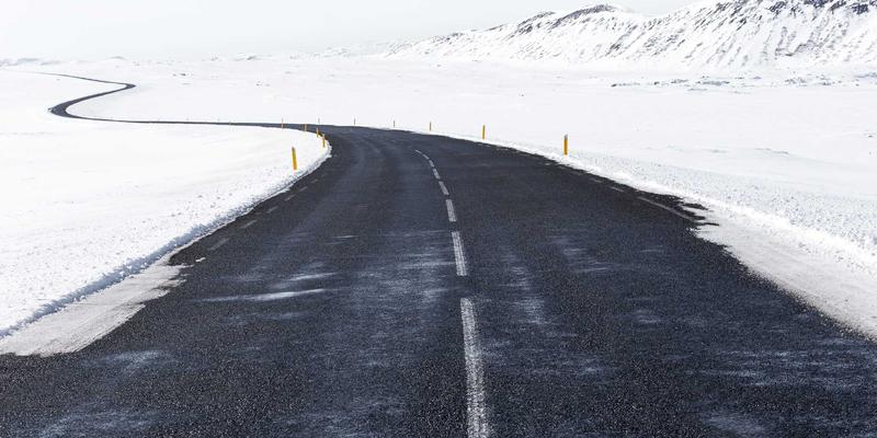 氮化硅陶瓷：新能源汽车电池热管理系统的革命性材料——以Zibo Taikun功能陶瓷为例