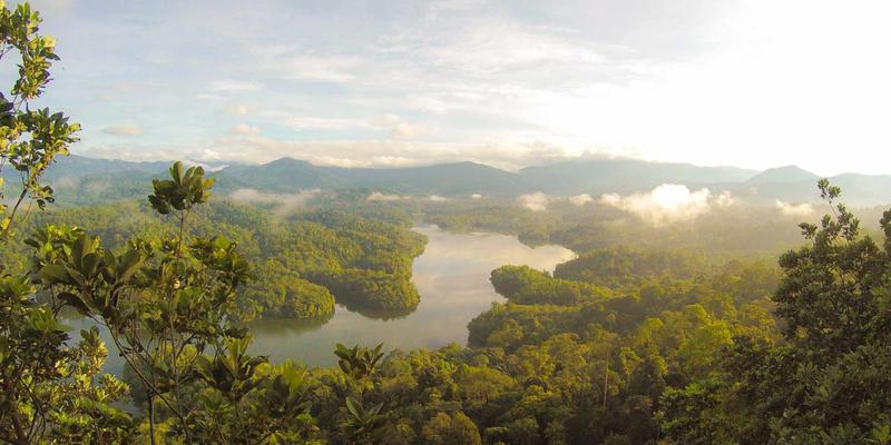 结构陶瓷涂层如何守护化工设备？深度解析陶瓷涂层在耐腐蚀泵阀与反应釜中的防护机理与失效分析